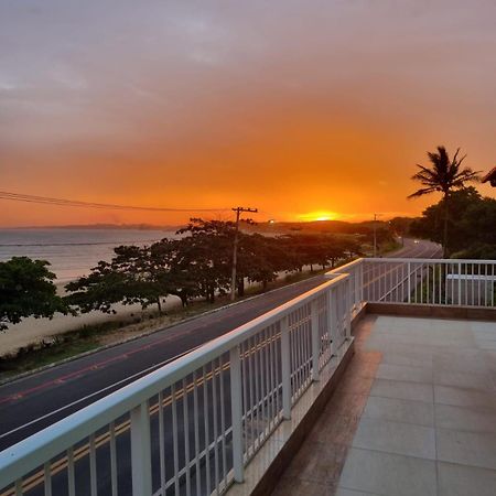 Ipe Amarelo - Frente Ao Mar Na Praia De Meaipe, Guarapari Exteriör bild