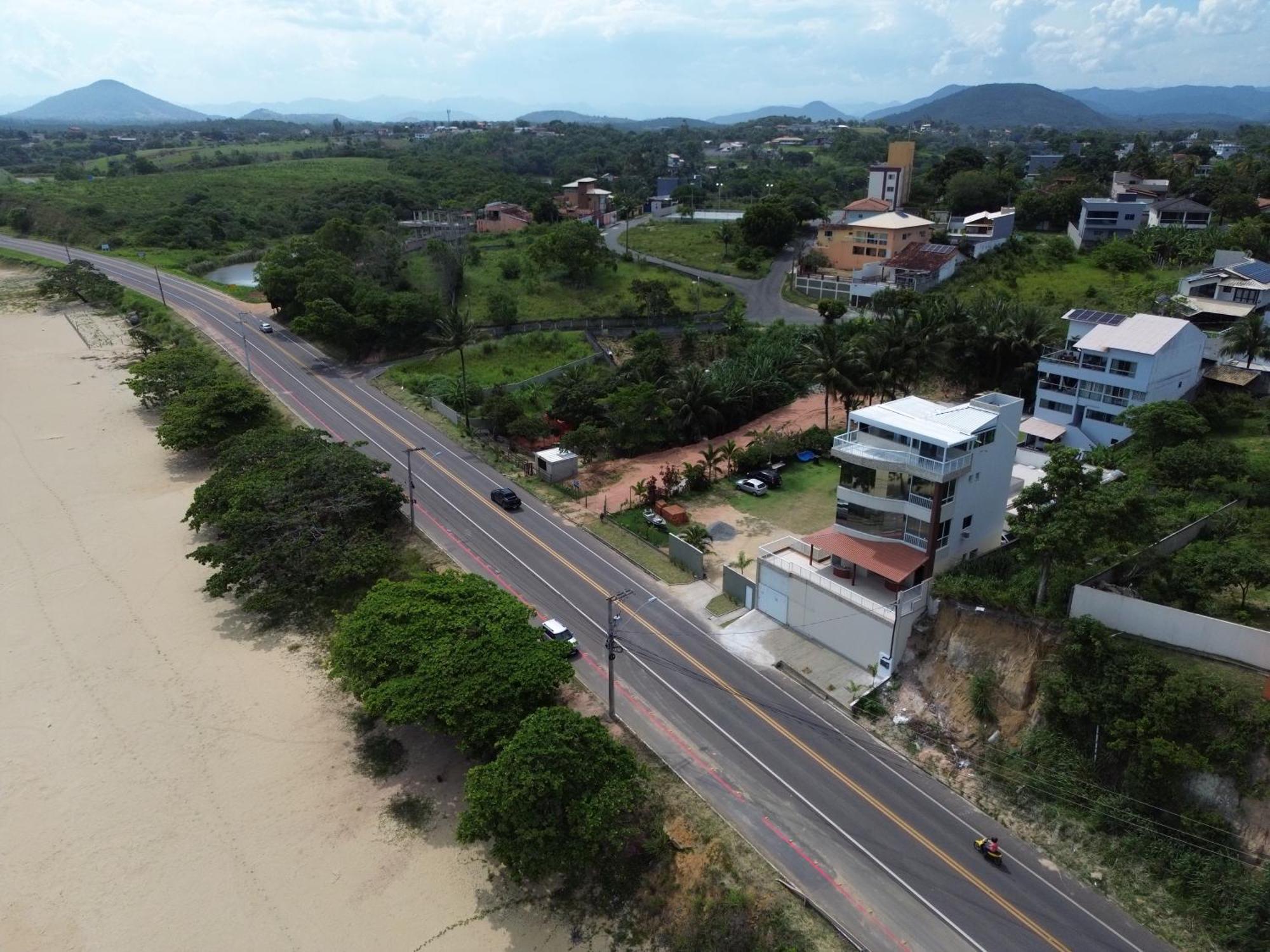 Ipe Amarelo - Frente Ao Mar Na Praia De Meaipe, Guarapari Exteriör bild